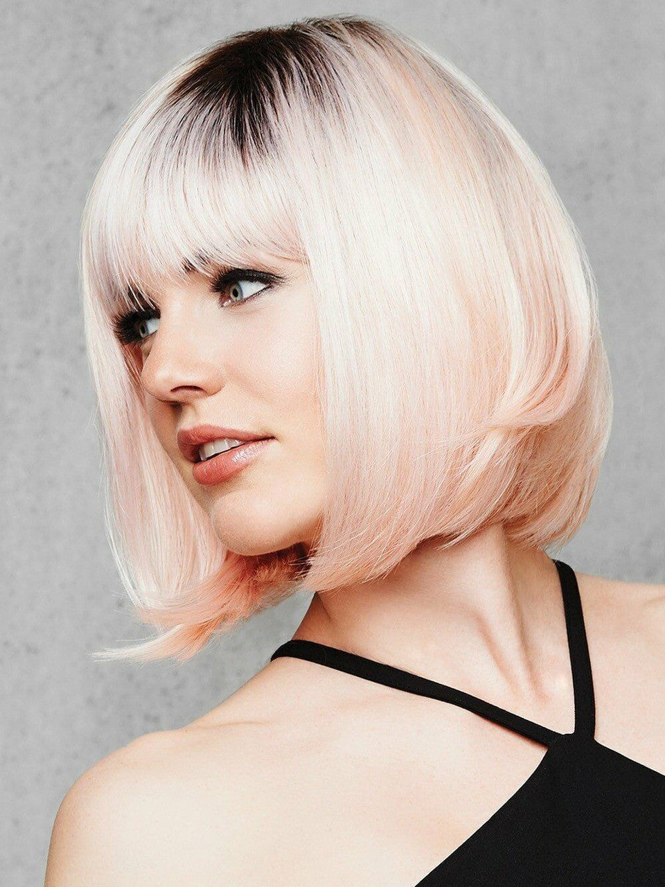 PEACHY KEEN BOB HEAT SAFE WIG ROOTED DARLING SEXY HOT USA SELLER 2033-1