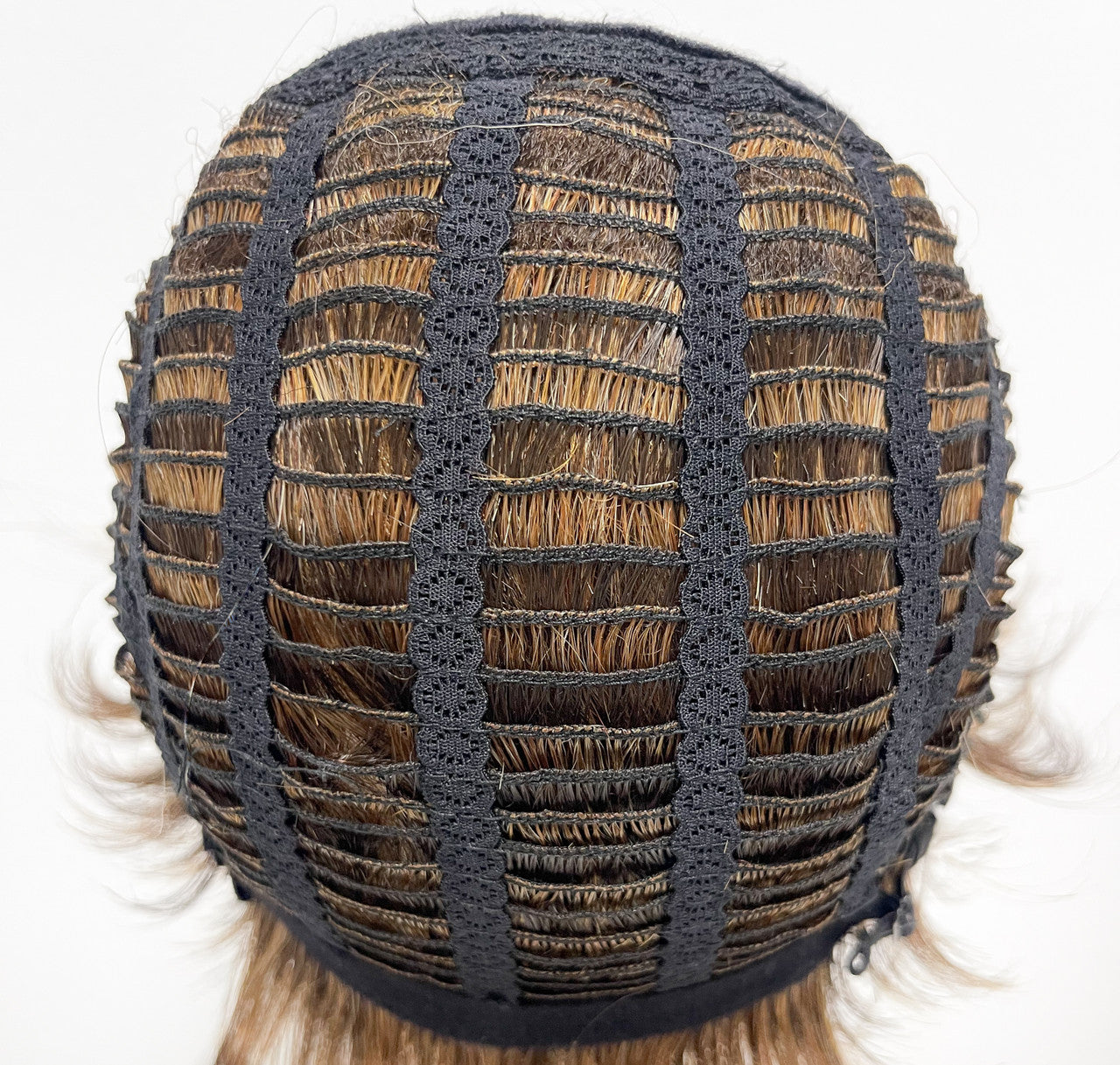 Bay | Amore Wigs | Monotop | cap view 3