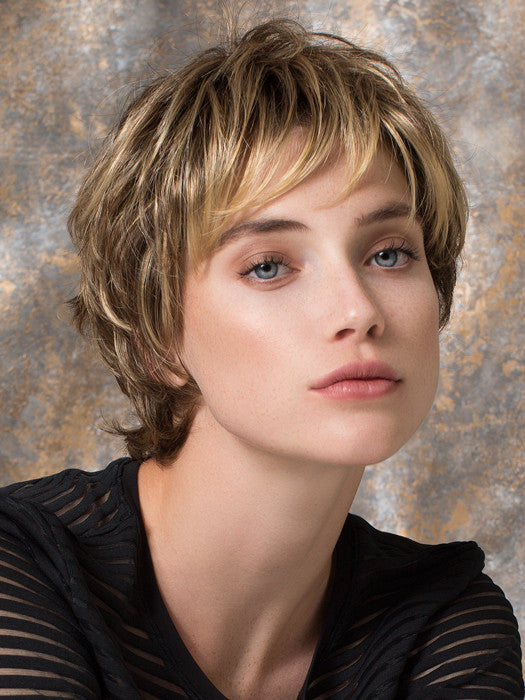 Club 10 - Ellen Wille - front view