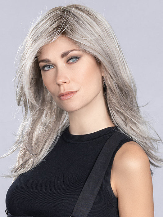 En Vogue | Hair Power Collection | Ellen Wille | Front view | METALLIC-BLONDE-ROOTED