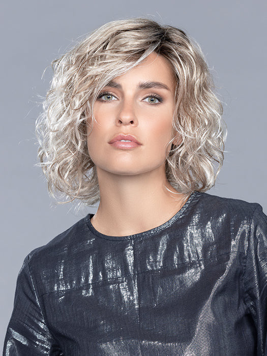 GIRL MONO by ELLEN WILLE in PEARL BLONDE ROOTED