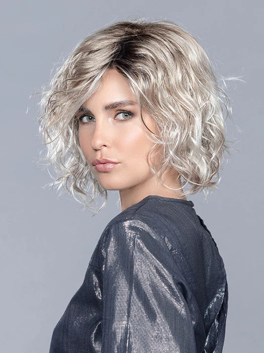 GIRL MONO by ELLEN WILLE in PEARL BLONDE ROOTED
