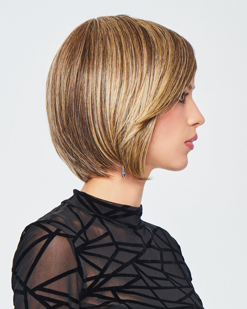 Simply Charming Bob  | HF Synthetic Wig | Hairdo Wigs