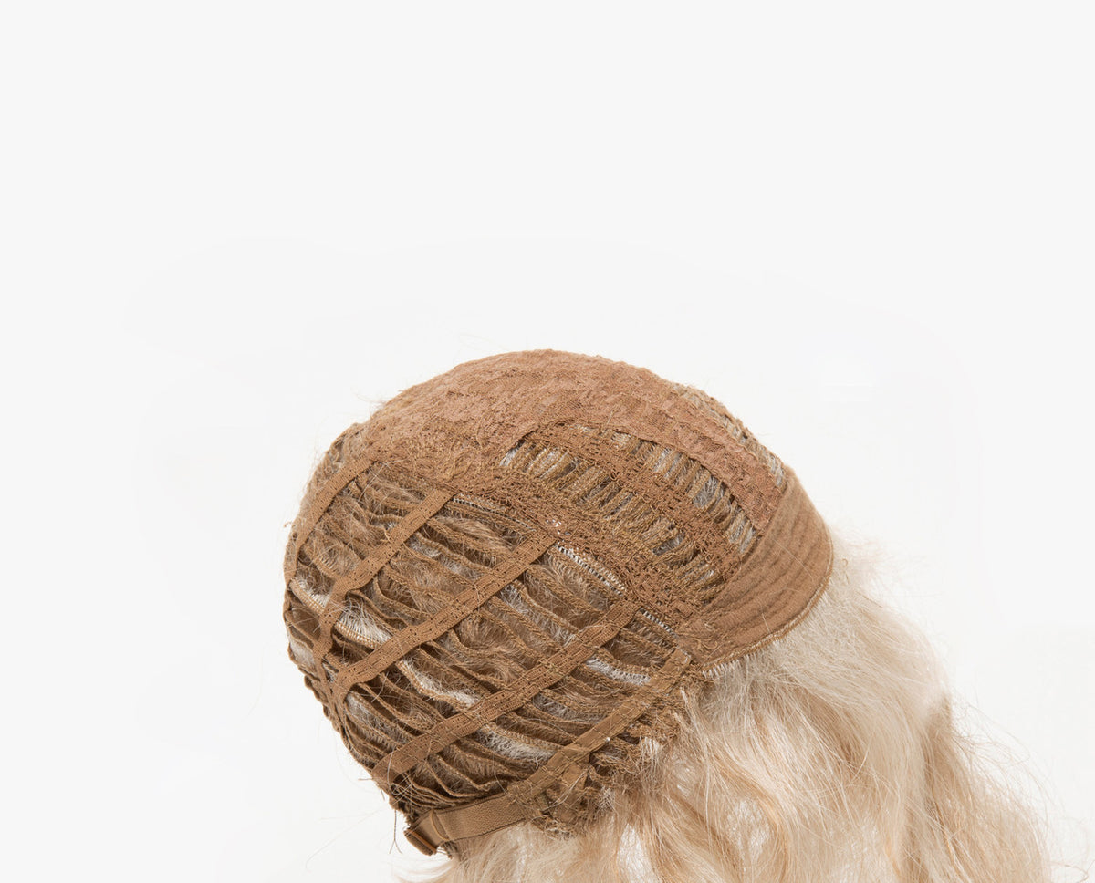 Kelsey | Envy | Open Top | Medium Bob | Synthetic