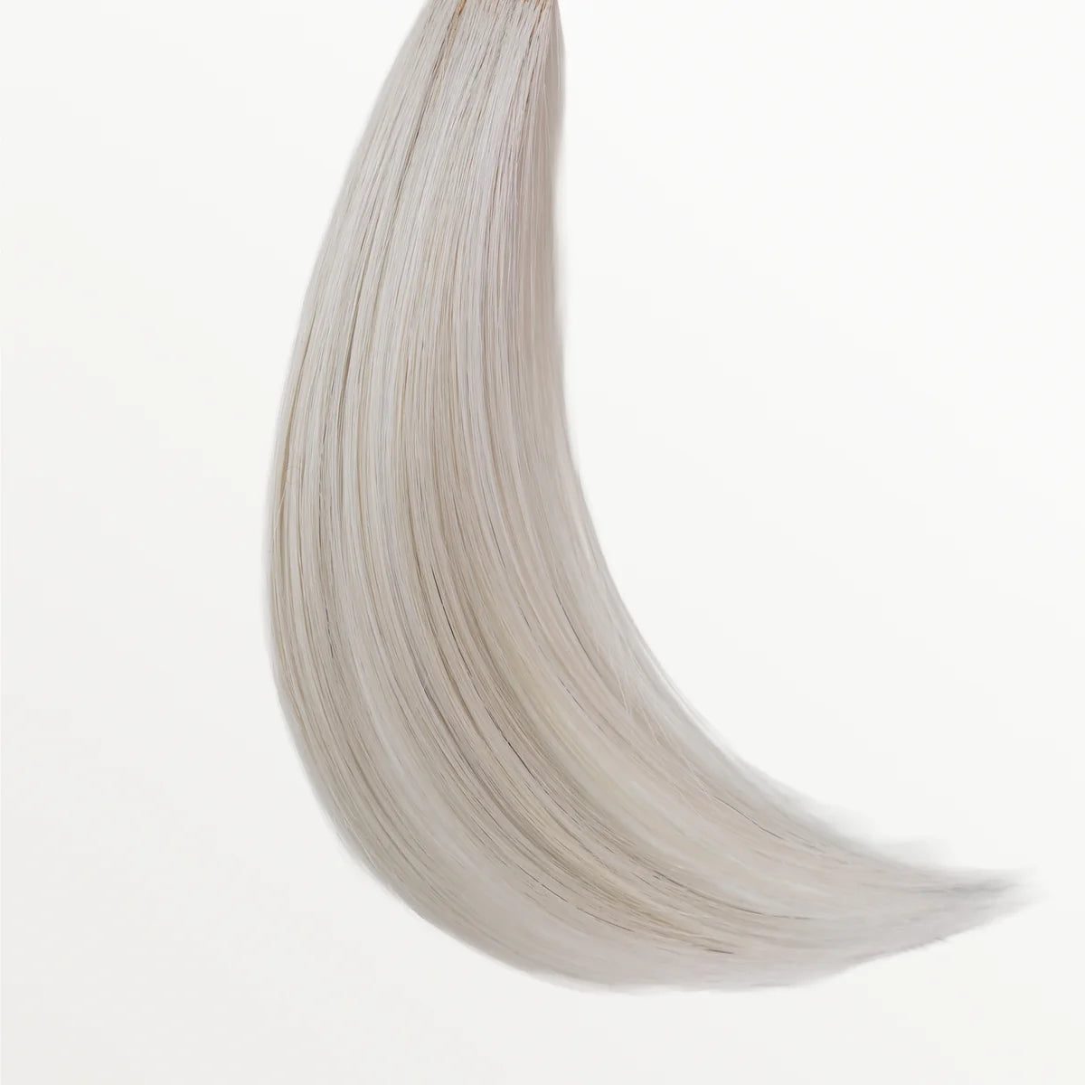 TressAllure Flawless Waves VC1208 Heat-Friendly Synthetic Wig