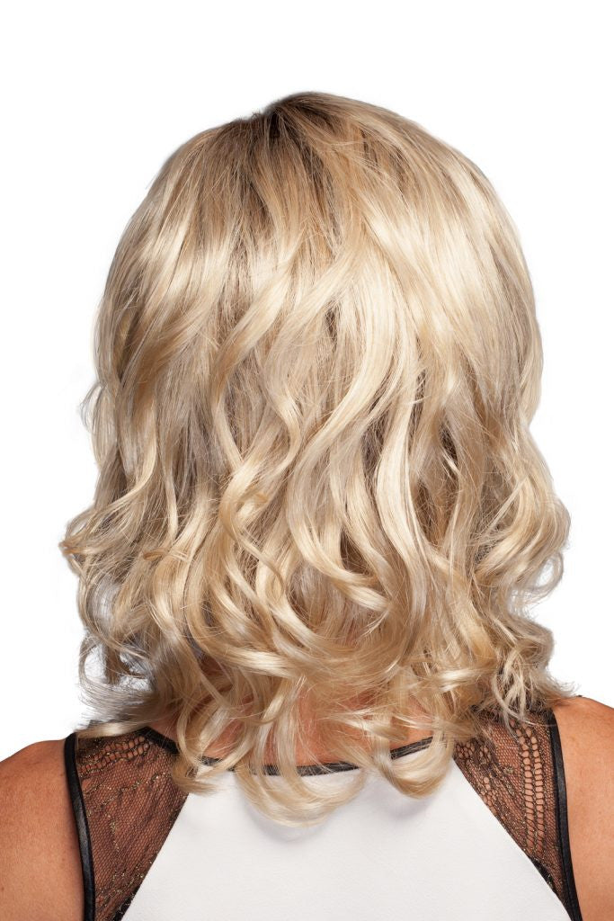 Mia - Tressallure - back view