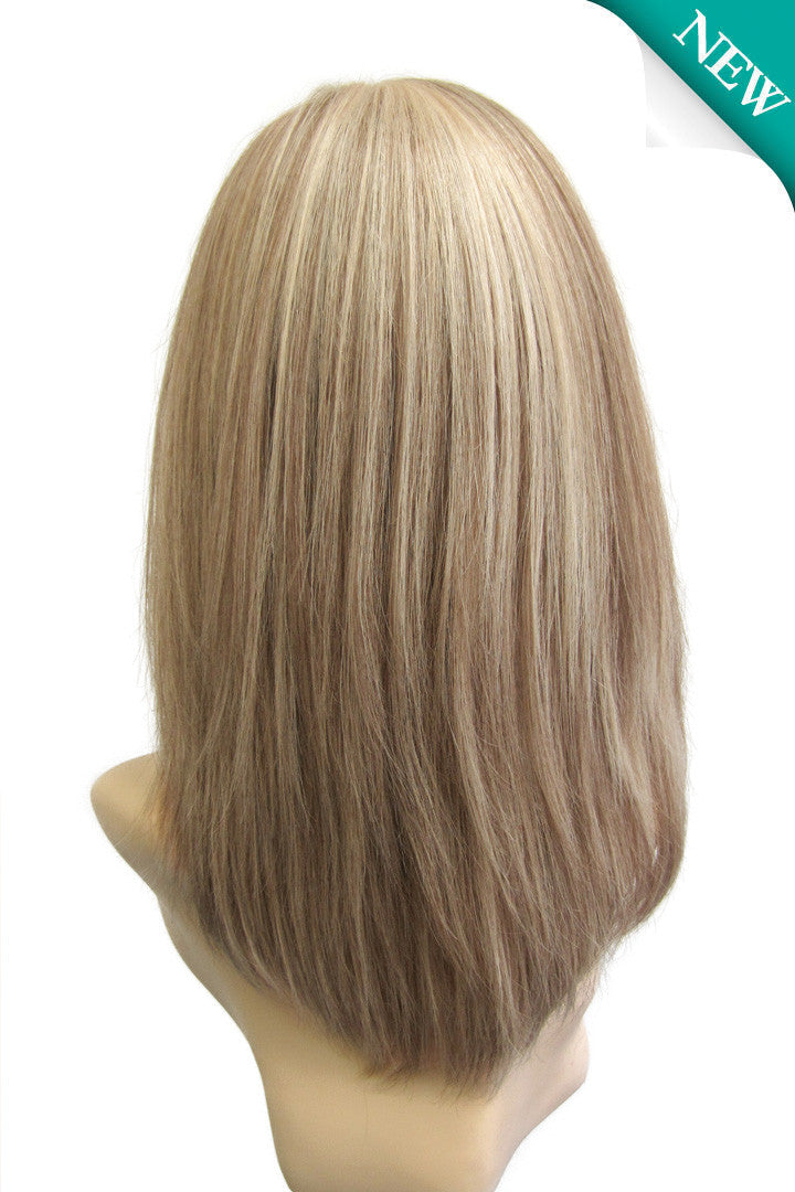 Nicole Estetica Back View