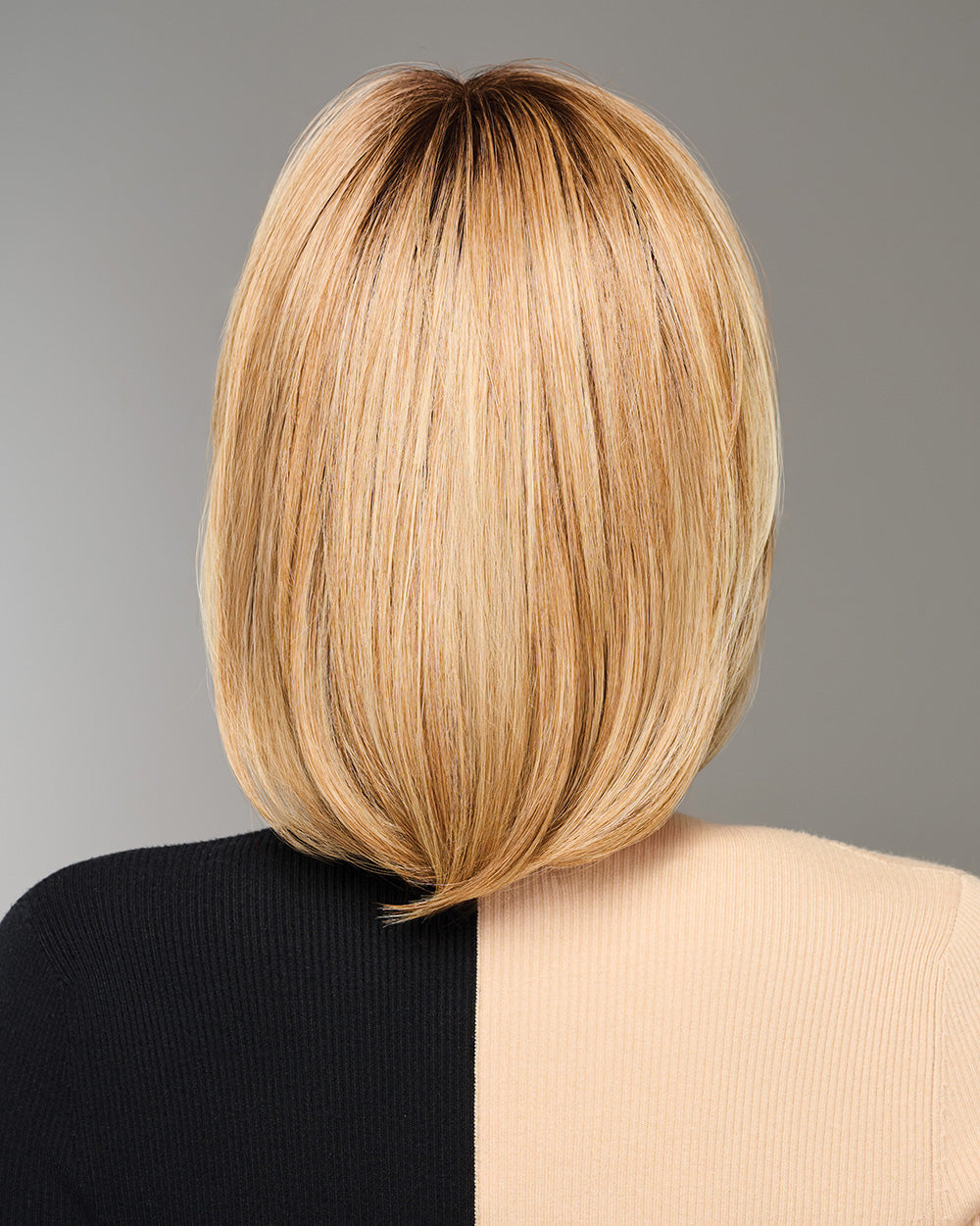 Timeless Charm | Raquel Welch Monoparting