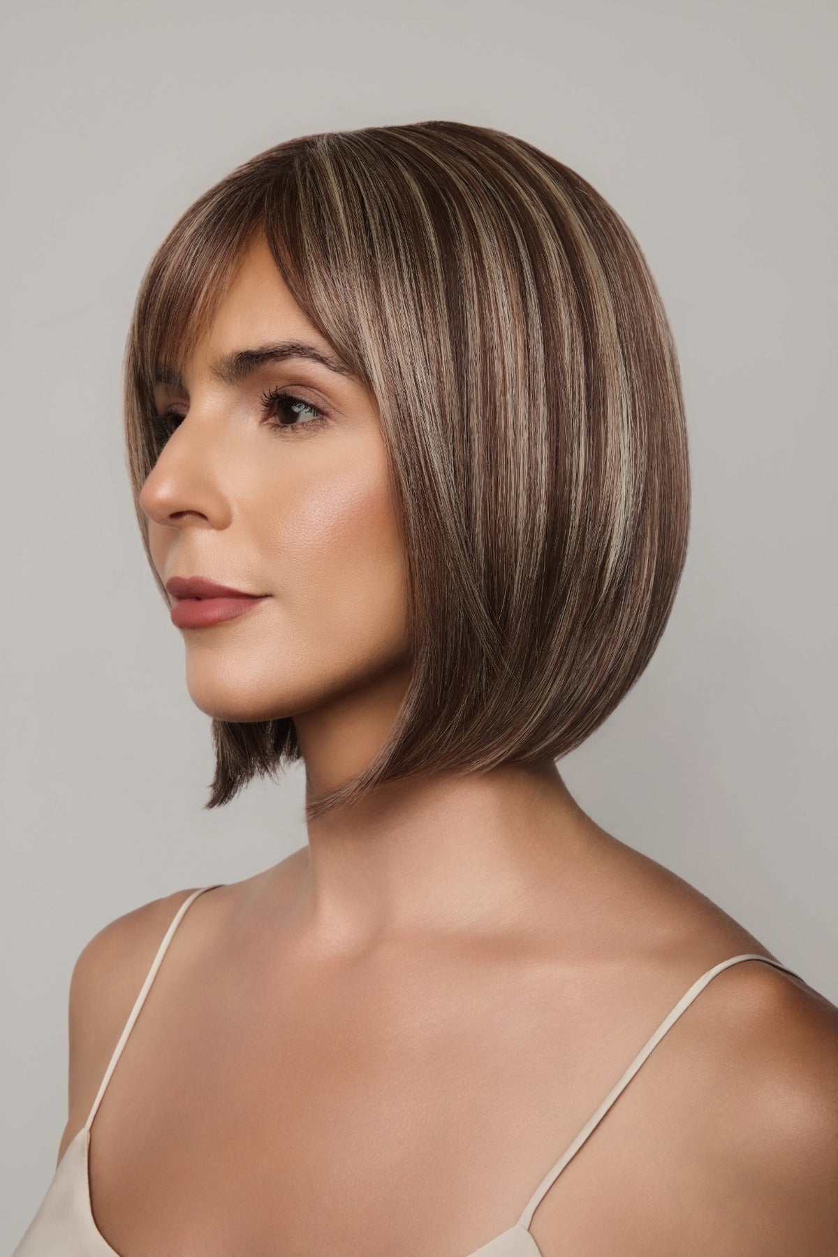 Ami by Noriko | Lace Front Partial Mono Natural Movement Layered Bob Wig