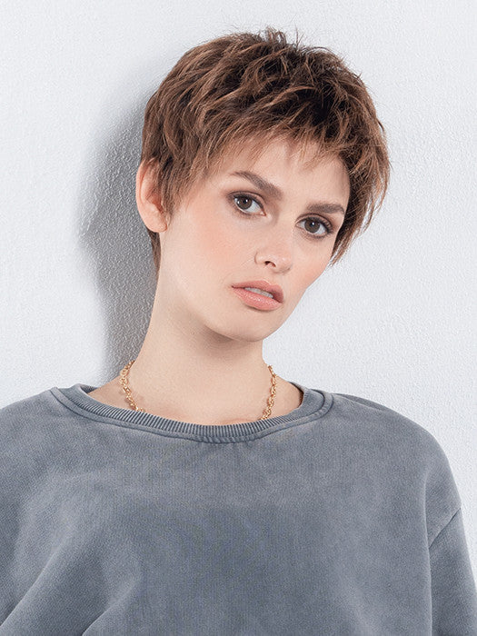 Chat | Perucci | Ellen Wille | Heat Friendly Synthetic-2