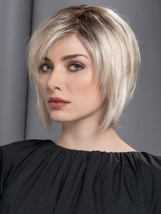 Ava | Modixx Collection | Synthetic Wigs | Ellen Wille | front view 2