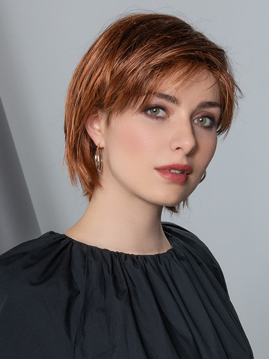 Ava | Modixx Collection | Synthetic Wigs | Ellen Wille | front view 3