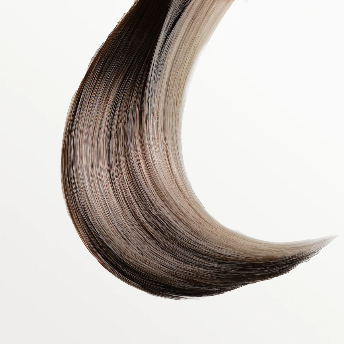 TressAllure Picture Perfect MC1405 Heat-Friendly Synthetic Wig