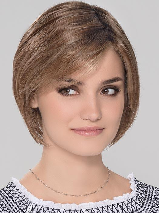 Amy Small Deluxe - Hair Power - Ellen Wille Wigs - Front view